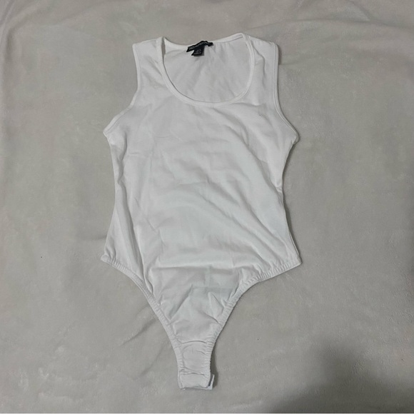 PLT. Basic Black & White Cotton Blend Racer Back Bodysuit. Size 4 - Picture 3 of 8